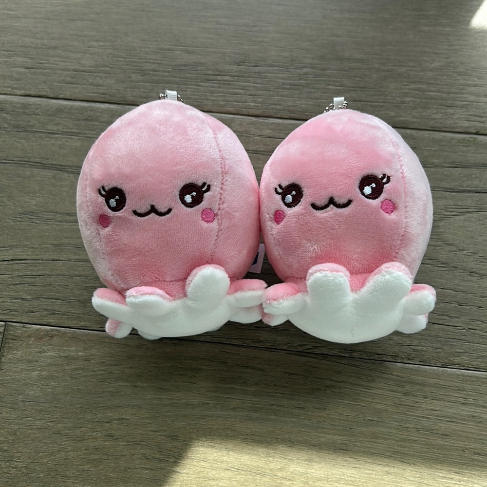 Squishy, octopuses, plushy, small size Excellent condition